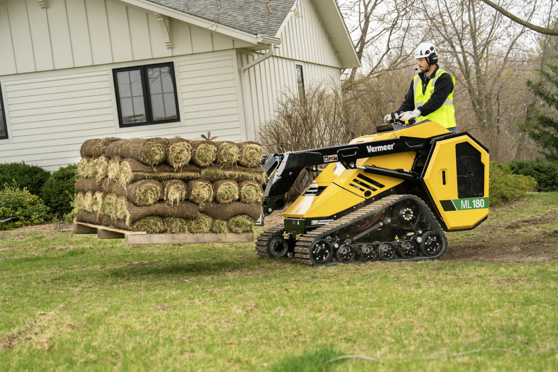 Tagline Lockup 4clr Bevel