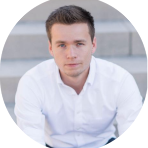 Author Bio Pic 300x300 5c420a7fd70fc[1] Headshot