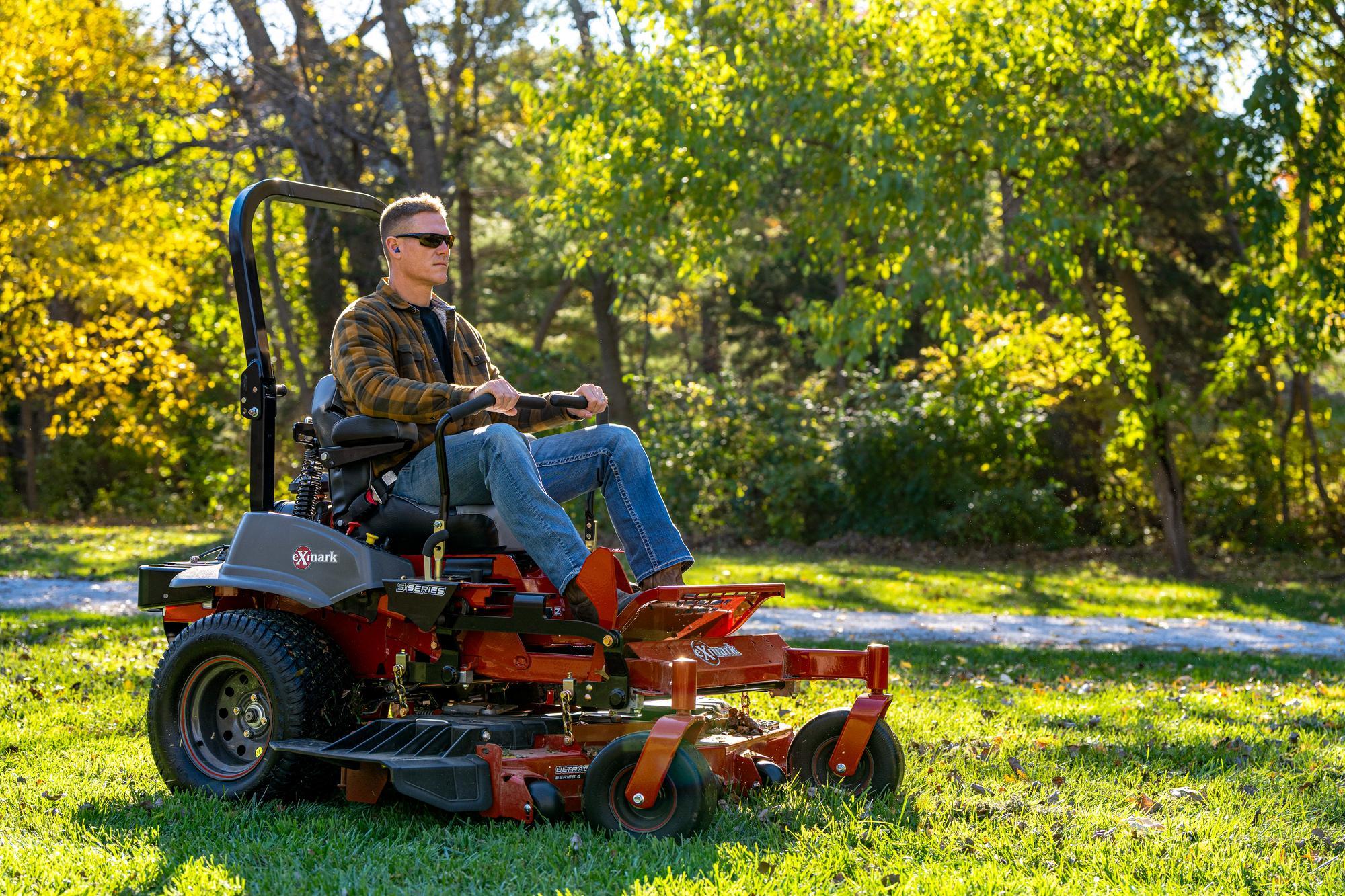 Exmark 2026 Lazer Z S Series Sp