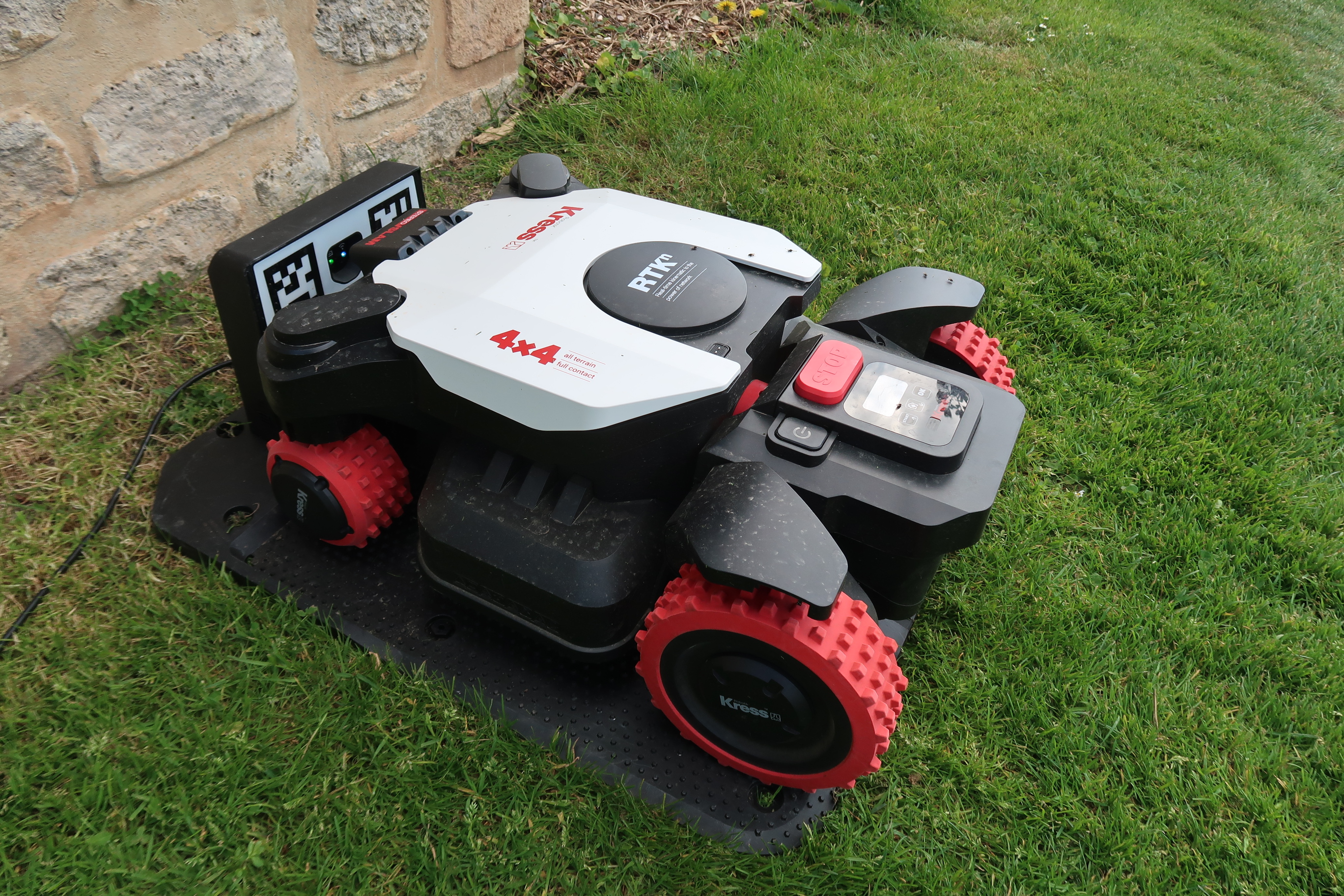 Kress Launches EyePilot & EyePilot 4x4 Autonomous Mower From