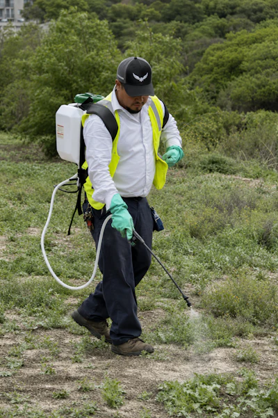 Landcare Fh Hat2 Sprayer